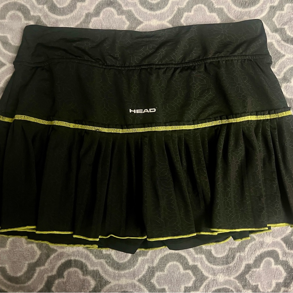 Head black printed tennis pickleball skort sz medium EUC